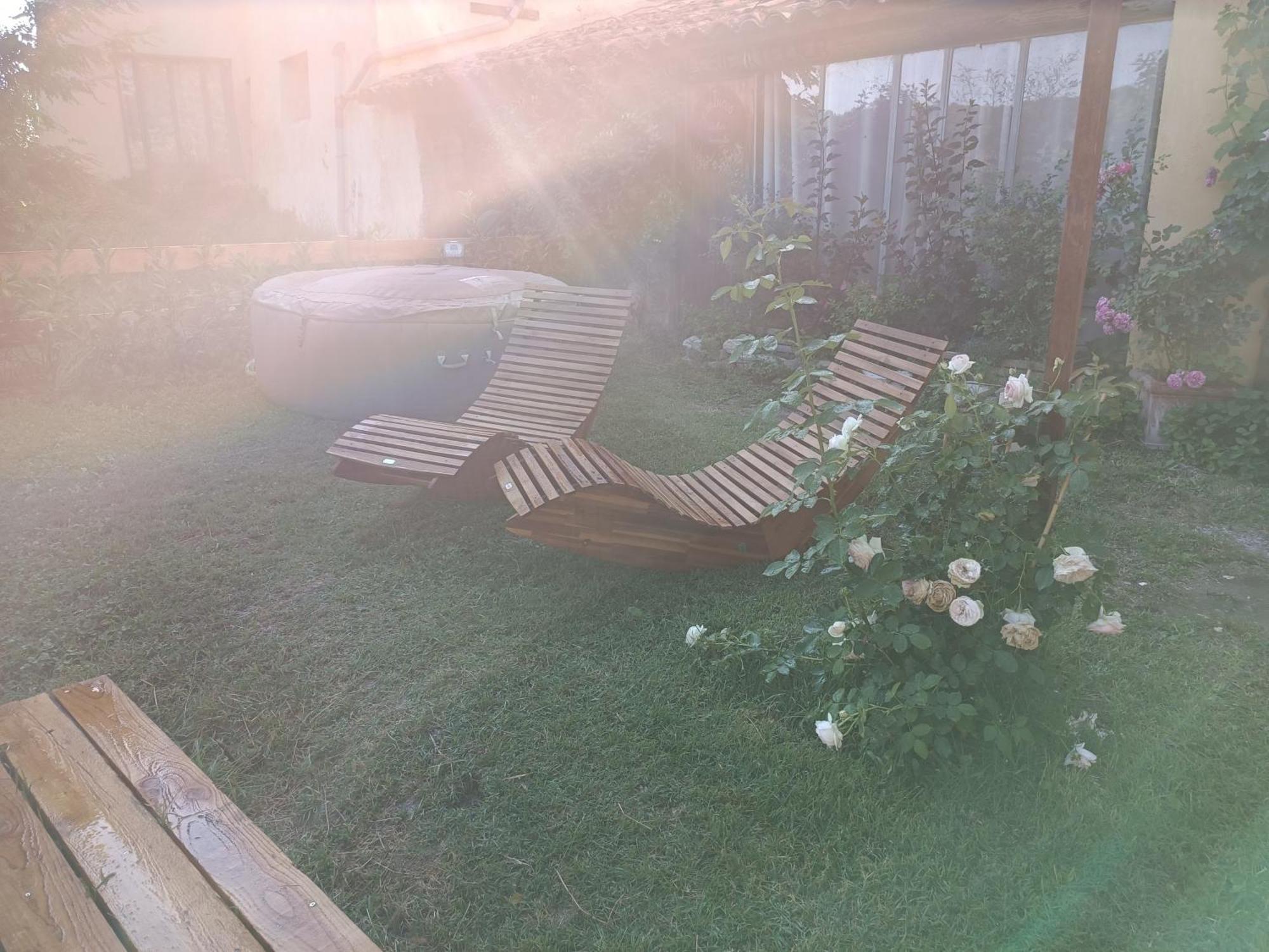 Jolie Maisonnette Niozelles ภายนอก รูปภาพ